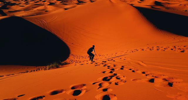 5 days desert tour from Marrakesh to Casablanca via Sahara desert and Fez